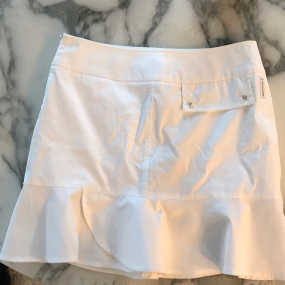 Armani Jeans mini skirt ❤️ - Picture 2 of 3